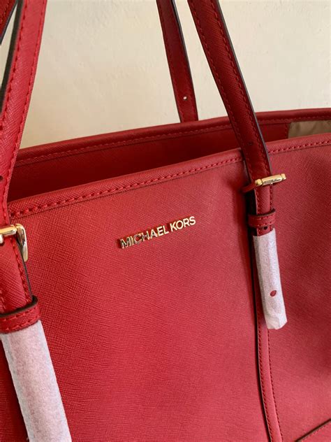 bolsa roja michael kors
